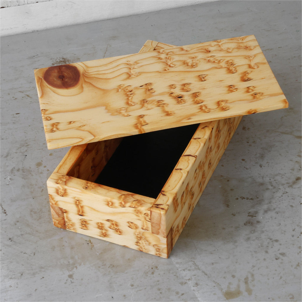 Custom Keepsake Boxes