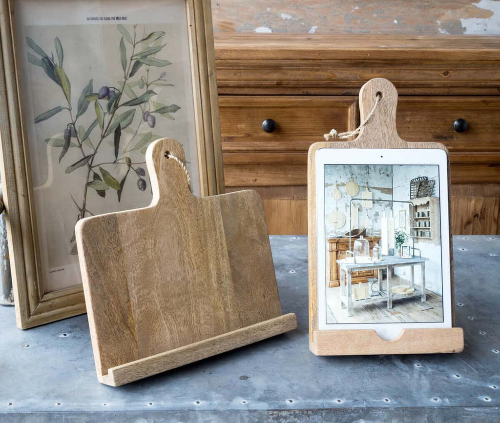 Wooden Farmhouse Cookbook Holder with Cutting Board Design