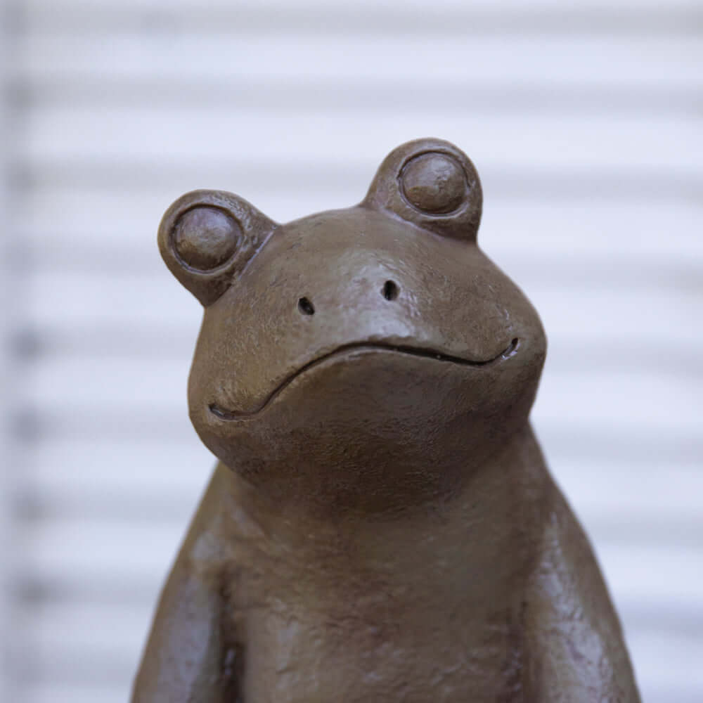 Cottagecore Frog Garden Statue