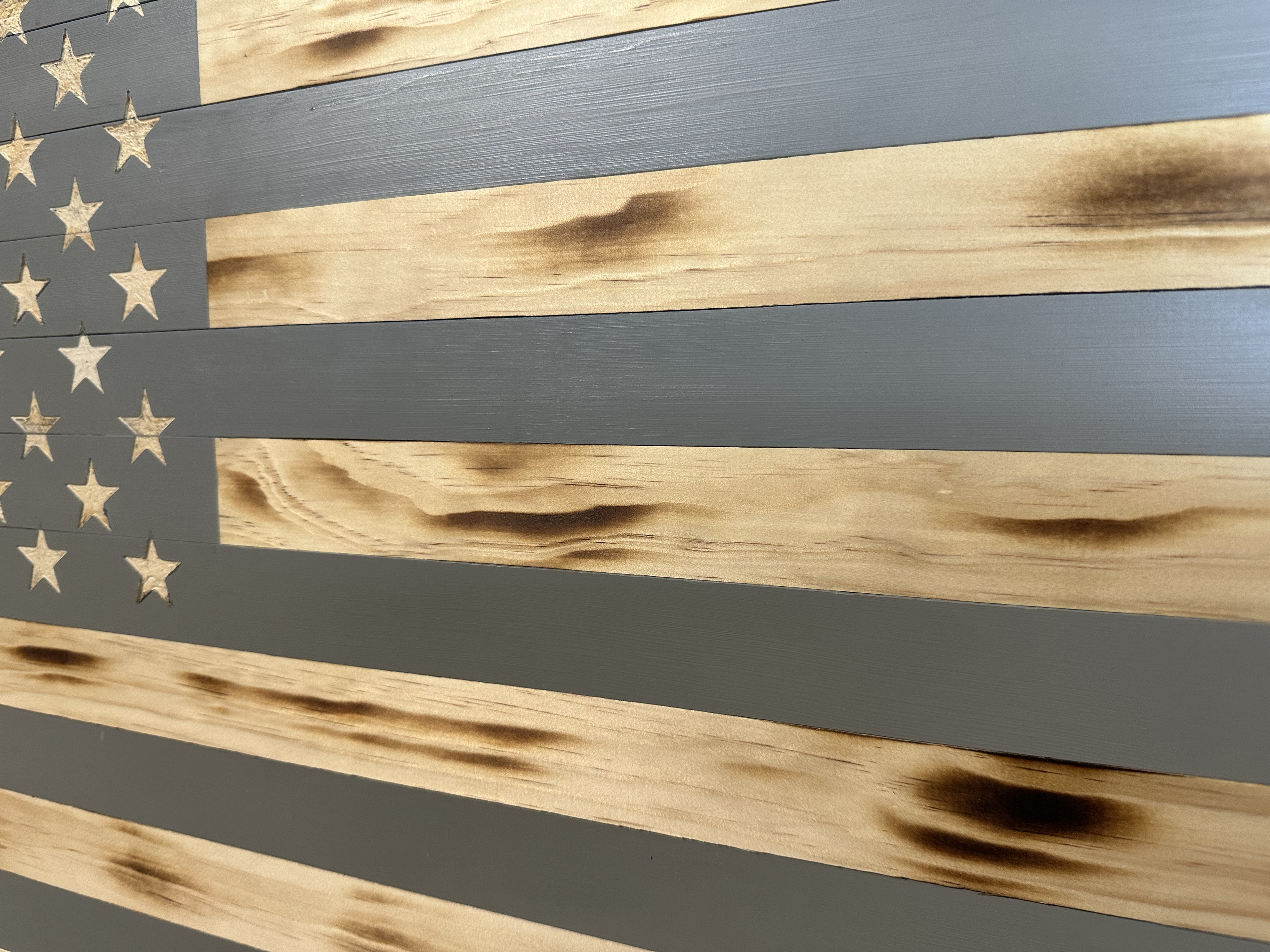 Classic Burnt Wood American Flag Gun Storage Cabinet (Gray)