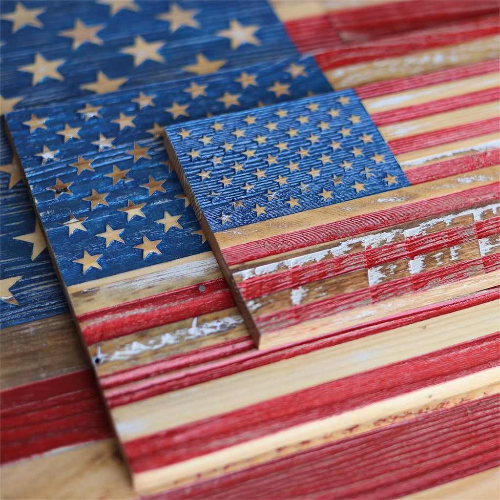 USA Pallet Wood Flags
