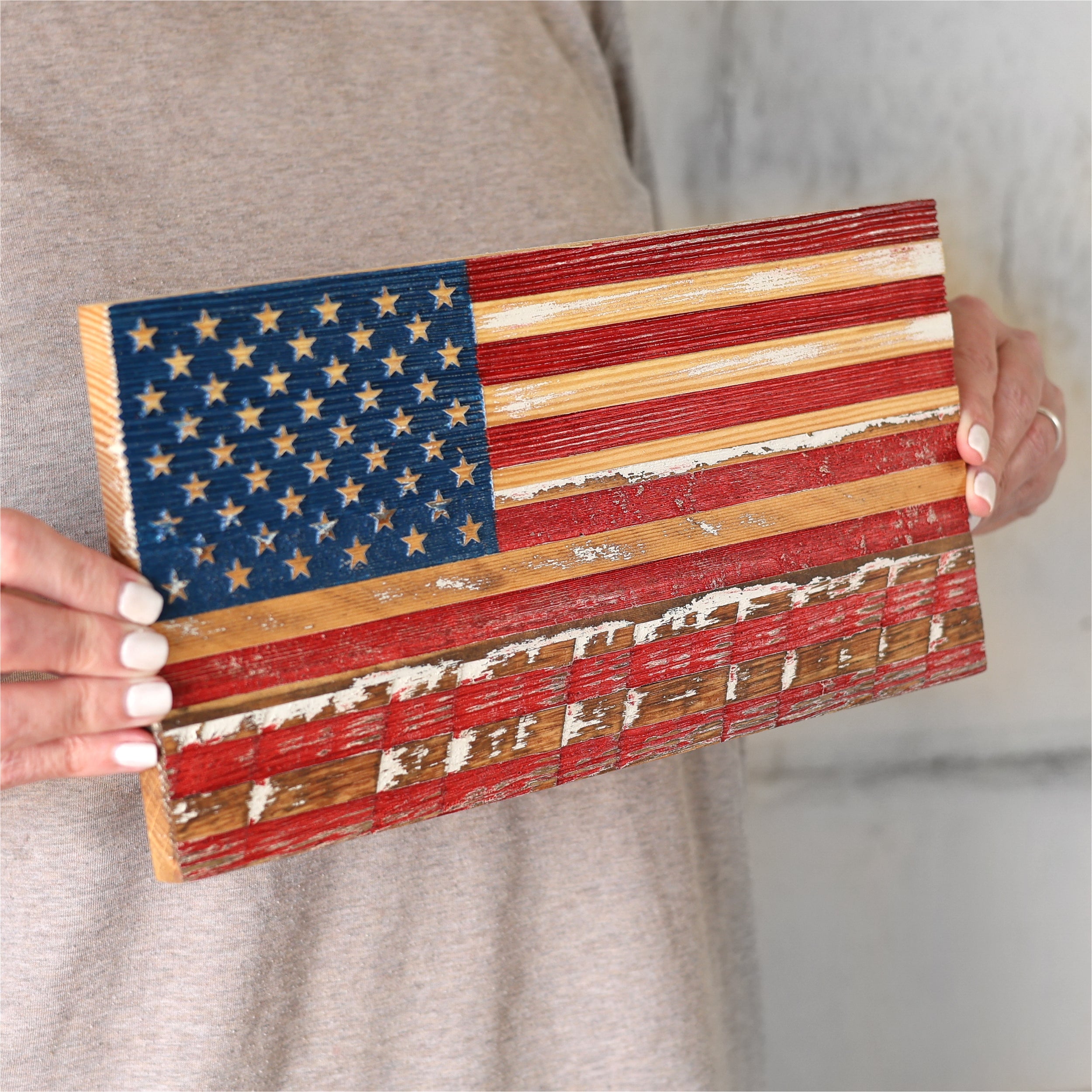USA Pallet Wood Flags